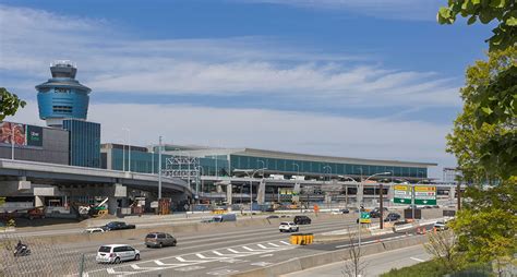 Walsh Construction Celebrates Unveiling Of Laguardia Airports New