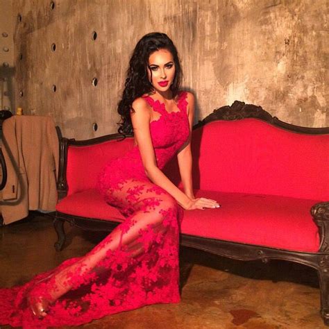 Pin By Alyssa Jones On I ️ Red Glamorous Dresses Luxury Dress Little Red Dress