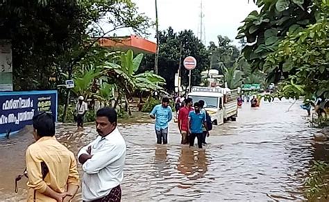 Kerala Weather As Heavy Rain Continues Kochi Airport Closed Till Saturday