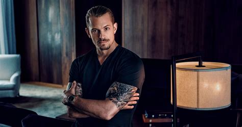 While promoting his new show in treatment on the just for variety podcast, the actor. Joel Kinnaman : WALLPAPERS For Everyone