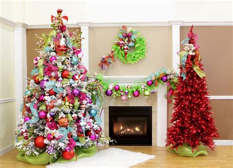 Christmas Tree Decorations Ideas and Tips To Decorate It