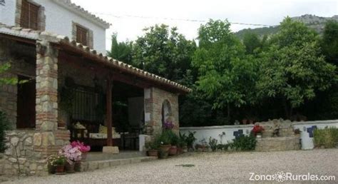 The property features city views and is 12.4 miles from quesada. Casa María | Vivienda turística en Quesada / Cazorla (Jaén)