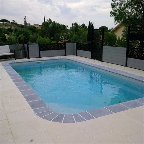 Les piscines hors sol dont la surface du bassin est inférieure à 20 m², et la hauteur de parois inférieure à 1 m ne sont pas soumises à une. Descriptif : - Fond plat - Longueur : 7.00 m - Largeur : 3 ...