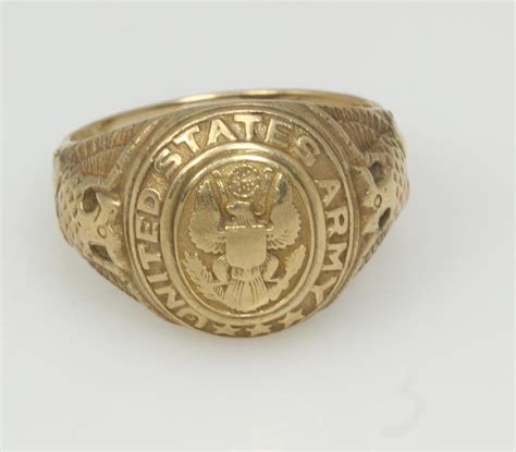 10kt Gold 67g Vintage Us Army Ring Property Room