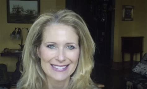 60 Year Old Youtuber Melissa55 Shows That Age Doesn T Matter When It Comes To Beauty And Fashion