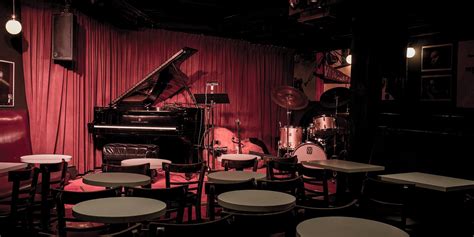 11 Of The Best Jazz Clubs In The World Jazz Bar Jazz Club Jazz Club