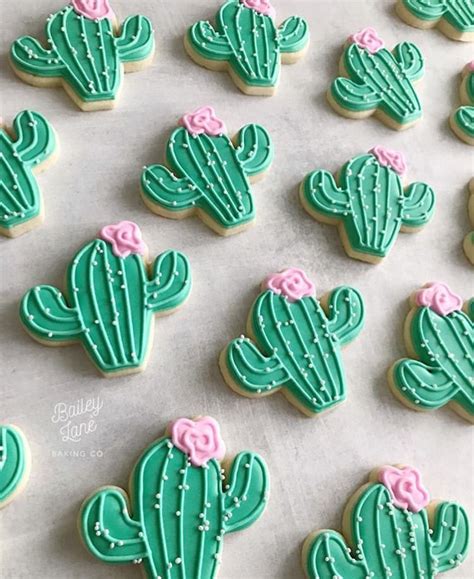 How to get in contact with other enthusiasts in my area? Cactus cookies | Cookie decorating, Sugar cookies ...