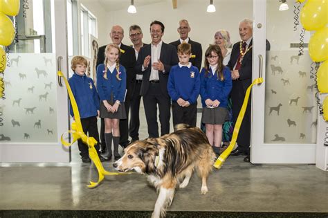 Dogs Trust Evesham Re Opening Nigel Huddleston