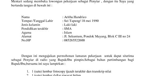 Contoh surat lamaran kerja yang baik dan benar sesuai dengan eyd (ejaan yang disempurnakan) untuk melamar pekerjaan di berbagai instansi baik bumn maupun swasta lengkap dengan file.doc siap untuk didownload dan diprint out/cetak. 11+ Surat Lamaran Dalam Bentuk Pdf - Kumpulan Contoh Gambar
