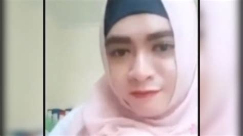 Bokeh Indo Tante Tudung Pink Uh Youtube