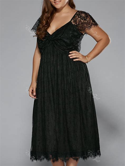 Black Plus Size Low Cut Empire Waist Lace Prom Dress