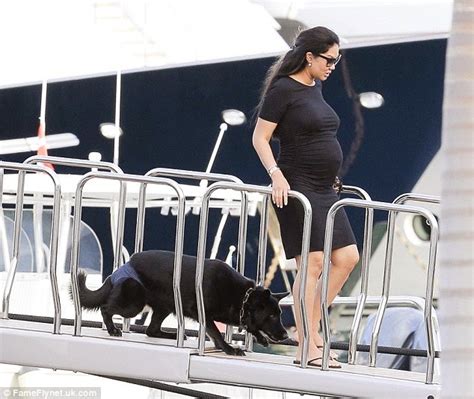 Kimora Lee Simmons Debuts Pregnant Belly In St Barts