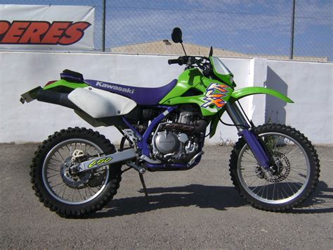 Distributor of powersports vehicles including: Kawasaki KLX 650: pics, specs and list of seriess by year ...