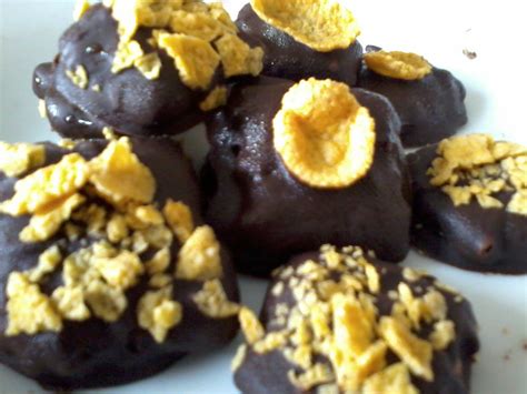 Ini kacang coklat permen adalah pilihan terbaik untuk perjalanan dan fallow. Cook.It.Yourself: Resepi Biskut Coklat Nestum
