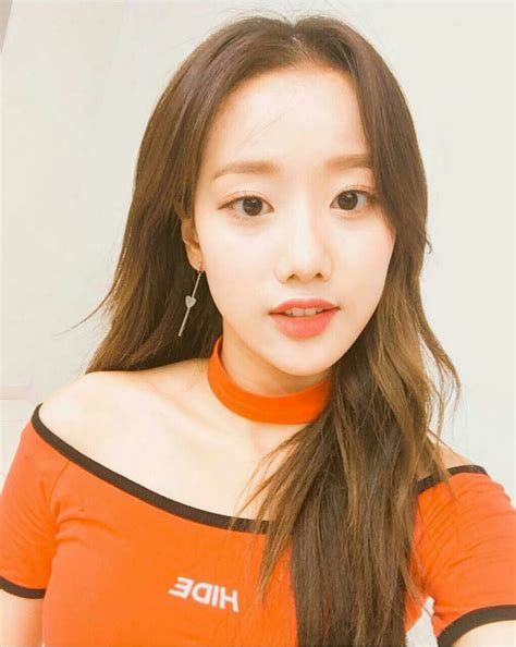 April Naeun Ig Update Dsp Media Kpop Girls Girl Group Talent April