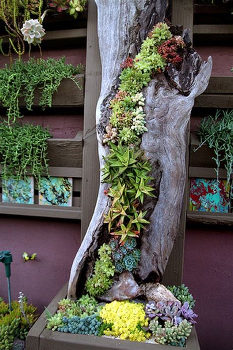 Ce n'est pas parce que le balcon est protégé par un filet qu'il doit être inesthétique ou ennuyeux pour votre compagnon. Déco tronc d'arbre : 25 idées pour transformer un arbre ...