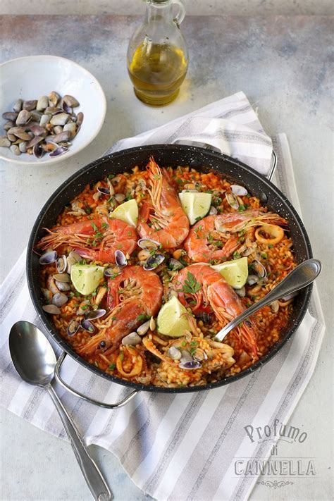 Nuestro objetivo es crear la cocina de sus sueños. Pin di Anna Biga su Barcellona Malaga Andalusia Valencia è ...