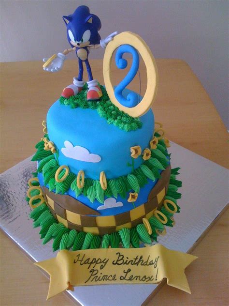 Sonic the hedgehog cake sonic the hedgehog shaped cake made out of sponge with strawberry jam and buttercream and covered with fondant. Pin by Daniela Valdevenito on DaniLicious Confections ...