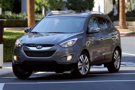 Tucson is a bit smaller than the. 2014 Hyundai Tucson Fuel Cell Debuts at 2013 Los Angeles ...