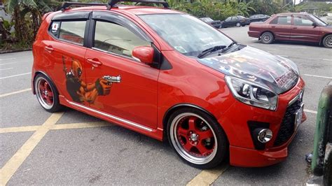 Download Gambar Mobil Ayla Warna Merah - RIchi Mobil