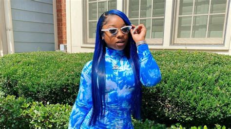 Go Off Reginae Carter Is A Blue Haired Baddie