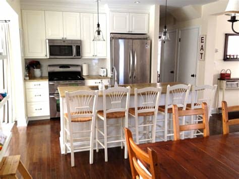 To frost or not to frost? Remodelaholic | Popular Kitchen Layouts and How to Use Them