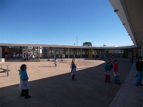 Public Elementary School Nº 92 Of Montevideo Escuela Nº92 De Tiempo