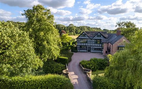 The Holford Estate | Restored Barn Venue in Cheshire | Amazing Space ...