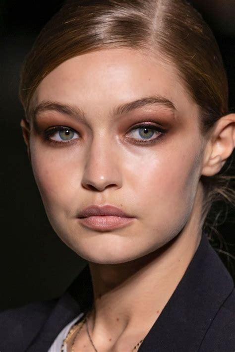 60 Hottest Smokey Eye Makeup Looks In 2021