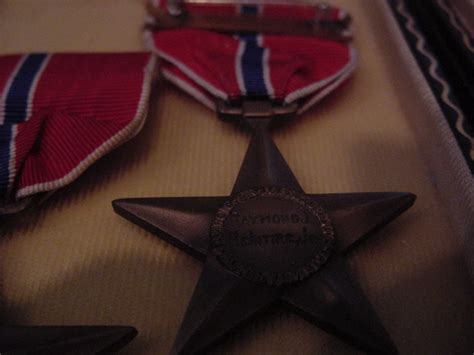Silver Starbronze Starpurple Heart Kia 4 18 1945 United States Of