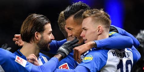 Get now your fan articles. Investor Windhorst steigt in großem Stil bei Hertha BSC ...