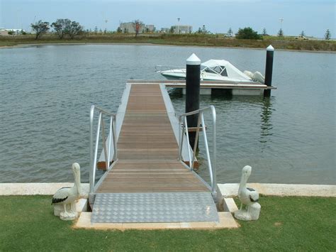 Things To Consider When Buying A Pontoon Jetty Hydroserv