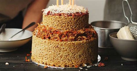 Kue ulang tahun nerf airlangga. Ada Kue Ulang Tahun Terbuat Dari Indomie Lho, Tertarik ...
