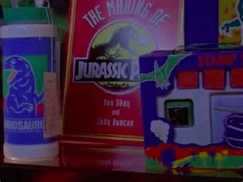 21 Things You Totally Didnt Notice In The Original Jurassic Park Jurassic Park Jurassic