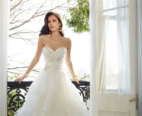 Https://tommynaija.com/wedding/amgam Ball Gown Wedding Dress