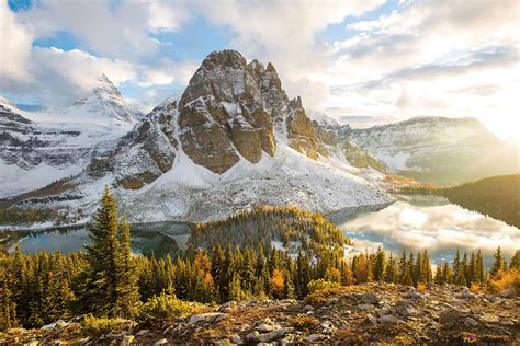 Mount Assiniboine Canada 4k Wallpaper Download