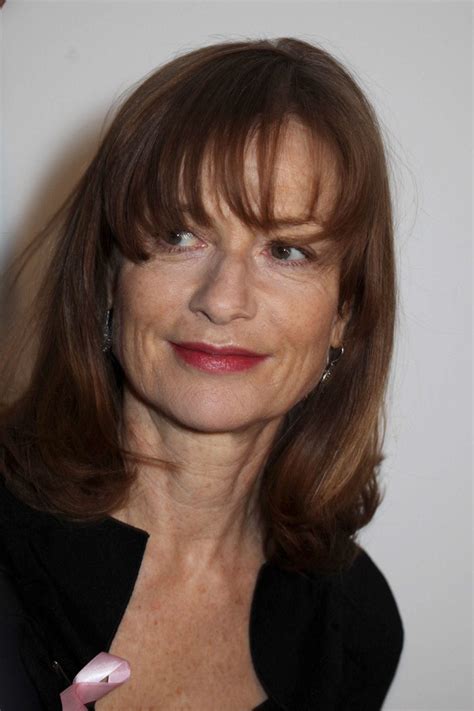 Isabelle huppert was born march 16, 1953, in paris, france, but spent her childhood in ville d'avray. Isabelle Huppert a étudié le russe à défaut d'être patineuse