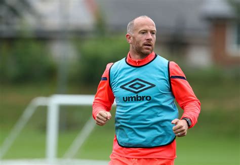 Charlie Adam Responds When Asked If Rangers Can Topple Celtic