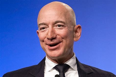 Amazon Ceo Jeff Bezos Becomes First Person Ever Worth Billion
