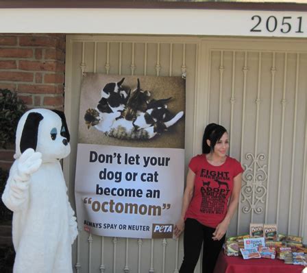 Will You Sign Up to Put PETA's Sign Up? | PETA