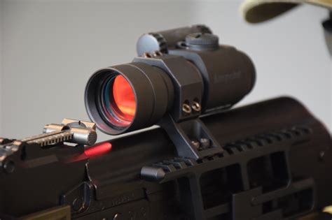 Review The Aimpoint Aco Red Dot Sight Outdoorhub