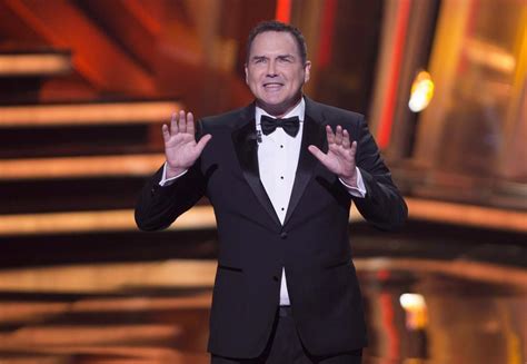 Canadian comedian Norm Macdonald apologizes for defending Roseanne 