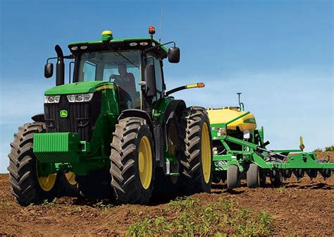 John Deere 7r Series Row Crop Tractors Price Specs Facts