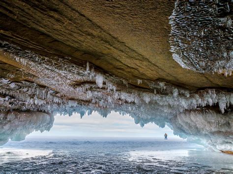 Frozen Lake Superior Apostle Islands Image Abyss