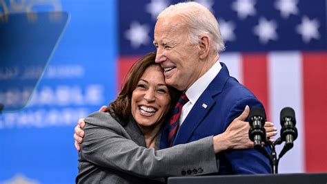 Biden to campaign 'aggressively' with Harris in battleground states