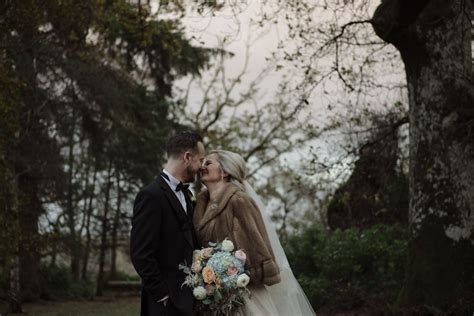 Fashion, portrait, architectural, product, macro, family, and sometimes even travel photography. Dark and moody wedding photography in Loch Lomond, Scotland. Vintage-inspired documen… | Moody ...