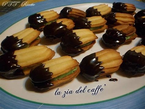We did not find results for: Biscotti al burro farciti - PTT Ricette