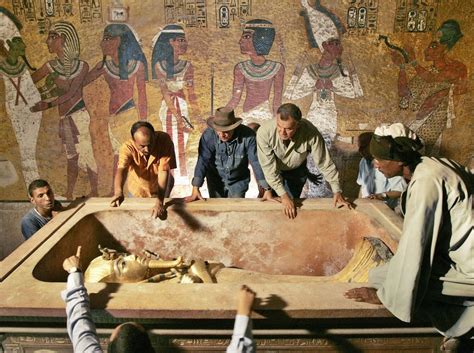 Grymvald Gazetteer Tutankhamuns Tomb Replica