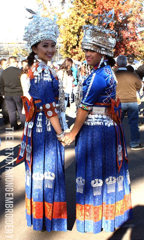 2015 Sacramento Hmong New Year | Hmong clothes, Hmong fashion, Hmong ...