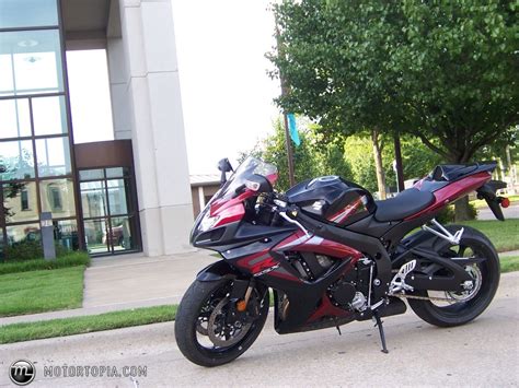 And check out the rating of the bike's engine performance, reliability, repair costs, etc. 2006 Suzuki GSX-R 750: pics, specs and information ...